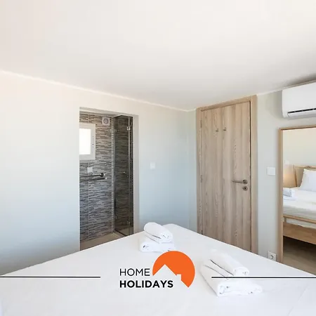 Σπίτι διακοπών #086 Fish House By Holidays *