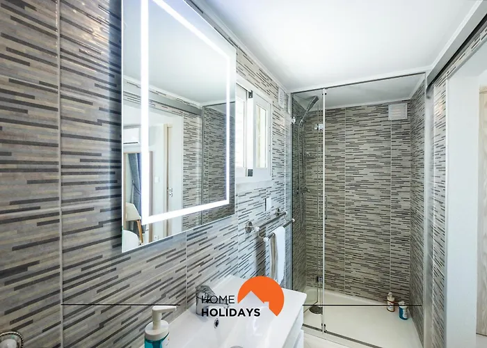 #086 Fish House By Holidays 펜션 알부페이라